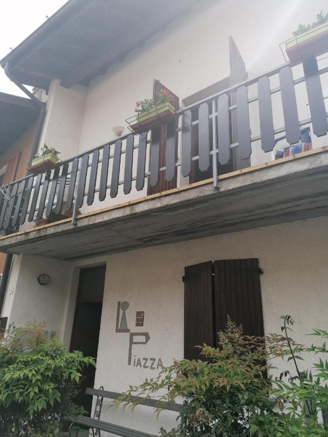 Villa Casa Vacanze 'La Piazza' Zone Exterior foto