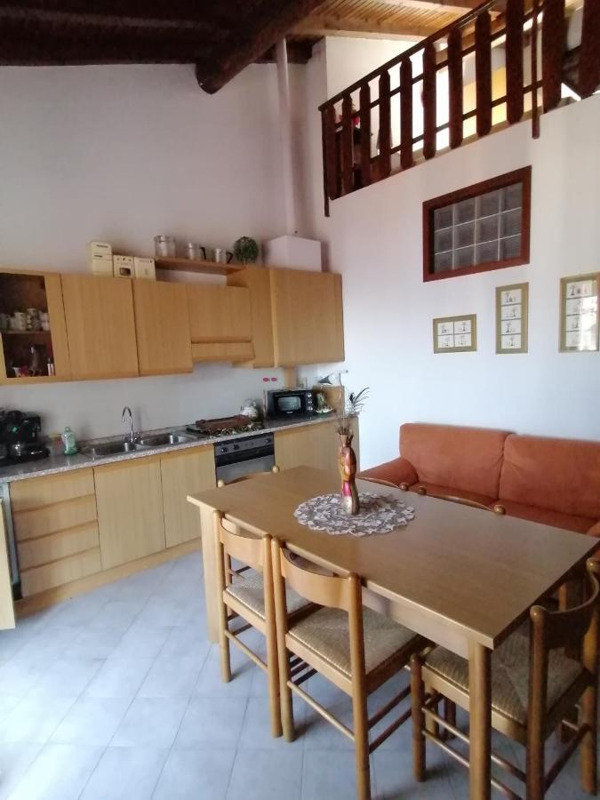 Villa Casa Vacanze 'La Piazza' Zone Exterior foto