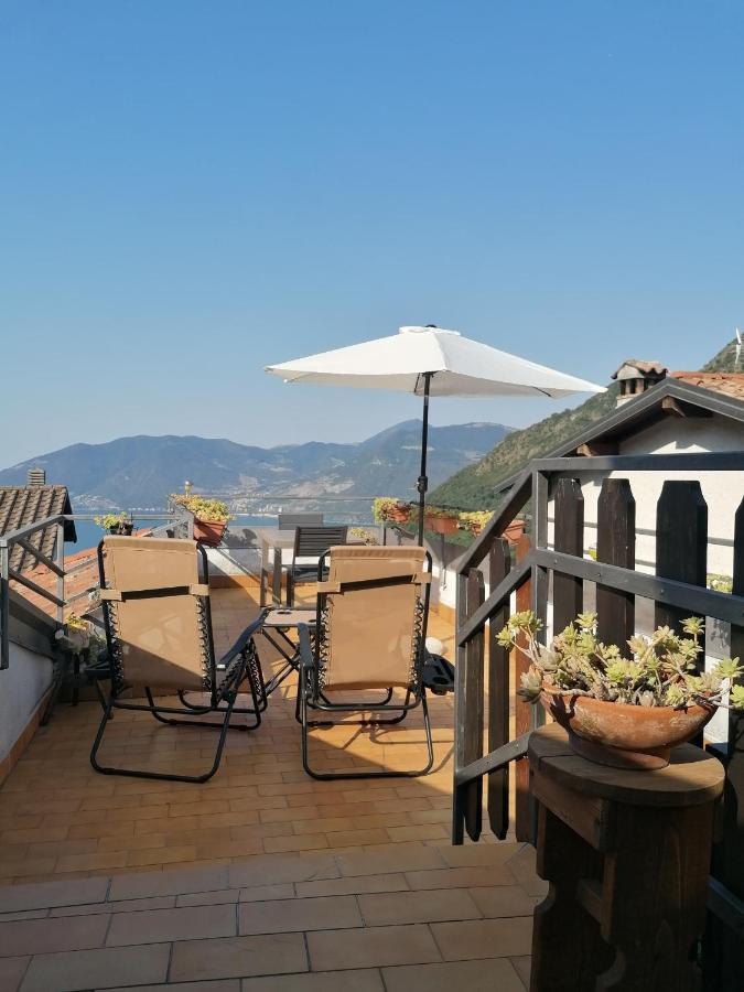 Villa Casa Vacanze 'La Piazza' Zone Exterior foto