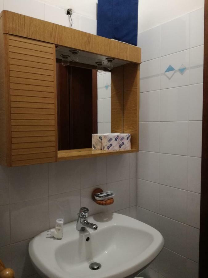 Villa Casa Vacanze 'La Piazza' Zone Exterior foto